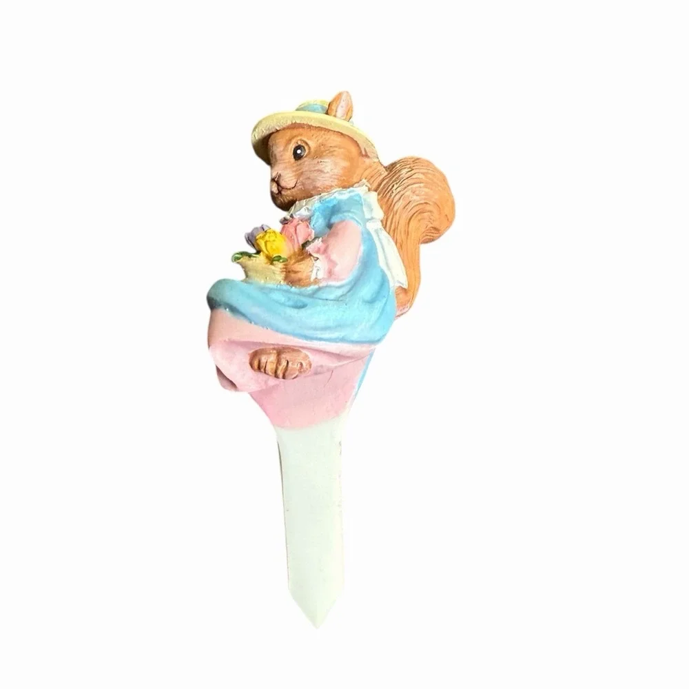 Vintage Avon Garden Pals Chipmunk Figurine To‎ Add to Planter